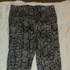 Ana leggings/yoga pants, size small. High waisted. Full length.